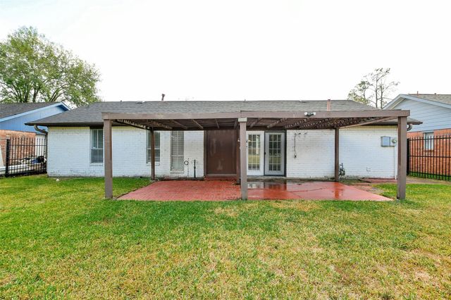 5310 Ridgeton Drive, Houston, TX 77053