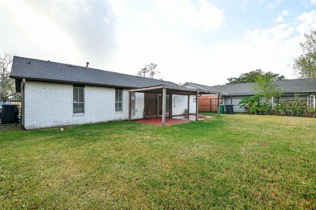 5310 Ridgeton Drive, Houston, TX 77053