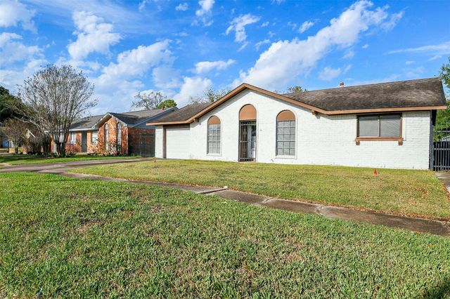 5310 Ridgeton Drive, Houston, TX 77053