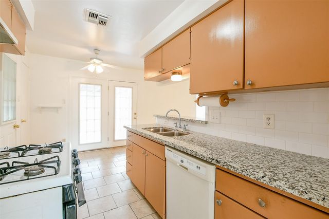 5310 Ridgeton Drive, Houston, TX 77053