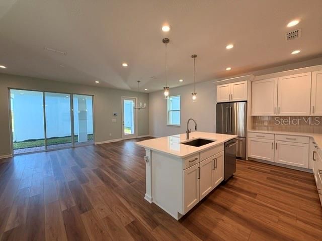 2592 LONG PINE AVENUE, Apopka, FL 32712