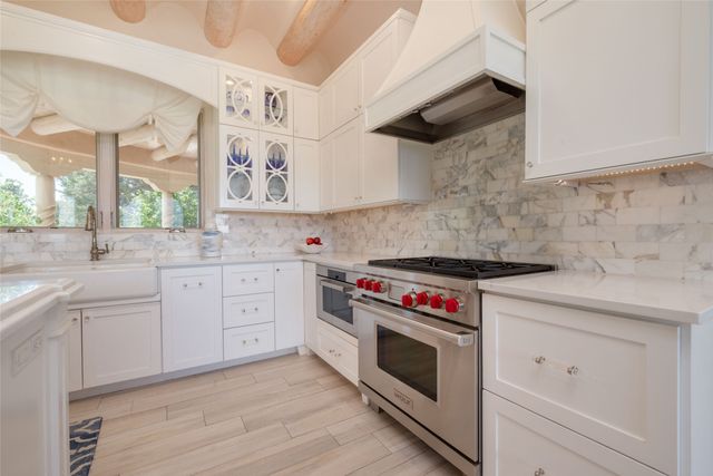 237 Tano Road, Santa Fe, NM 87506