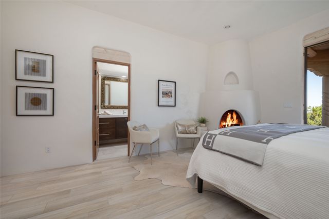 237 Tano Road, Santa Fe, NM 87506