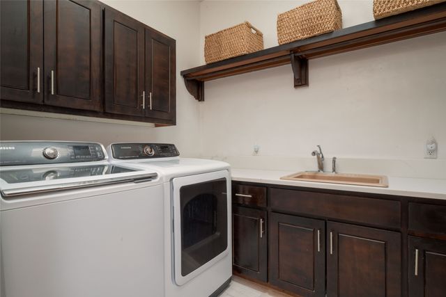 237 Tano Road, Santa Fe, NM 87506