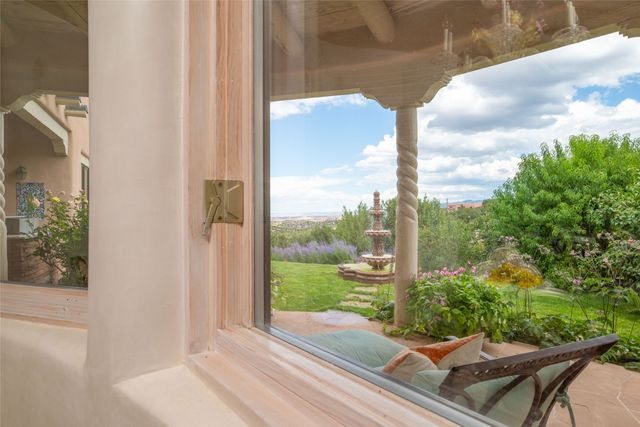 237 Tano Road, Santa Fe, NM 87506