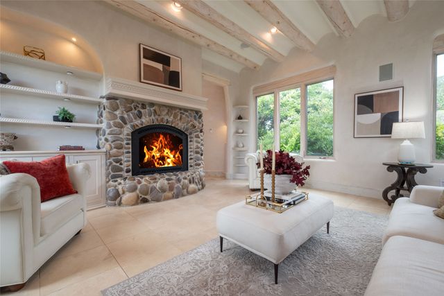 237 Tano Road, Santa Fe, NM 87506