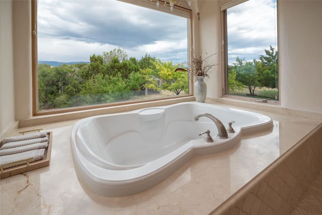 237 Tano Road, Santa Fe, NM 87506
