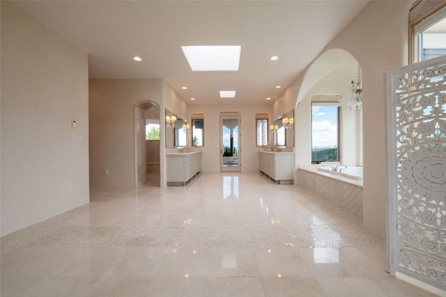 237 Tano Road, Santa Fe, NM 87506