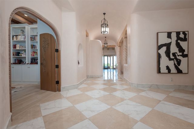 237 Tano Road, Santa Fe, NM 87506