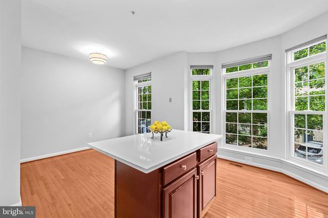 120 MARTIN LN, Alexandria, VA 22304