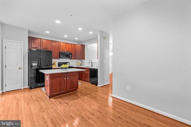 120 MARTIN LN, Alexandria, VA 22304