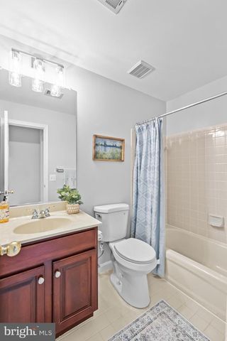 120 MARTIN LN, Alexandria, VA 22304