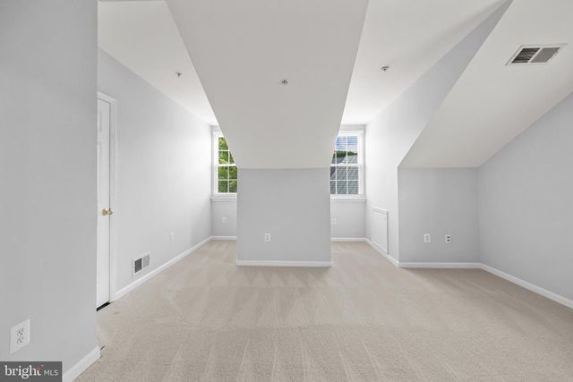 120 MARTIN LN, Alexandria, VA 22304