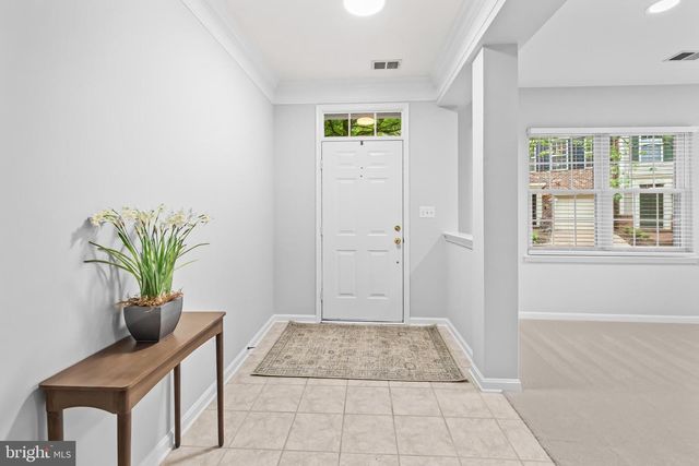 120 MARTIN LN, Alexandria, VA 22304