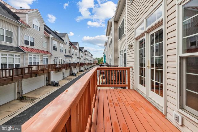 120 MARTIN LN, Alexandria, VA 22304
