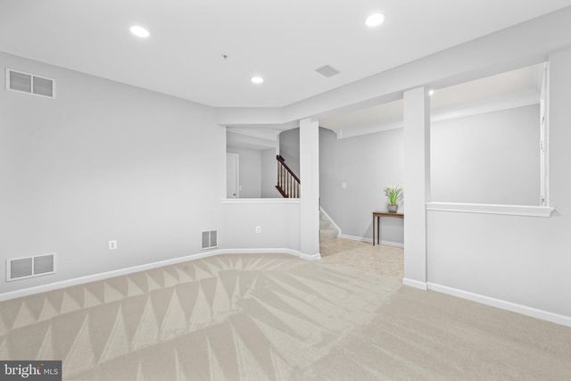 120 MARTIN LN, Alexandria, VA 22304