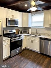 846 SEARS ST, Philadelphia, PA 19147