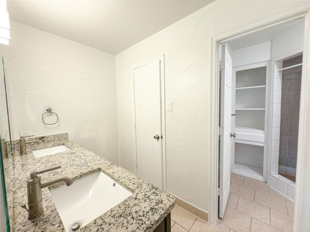 7528 Thistle Lane, Dallas, TX 75240