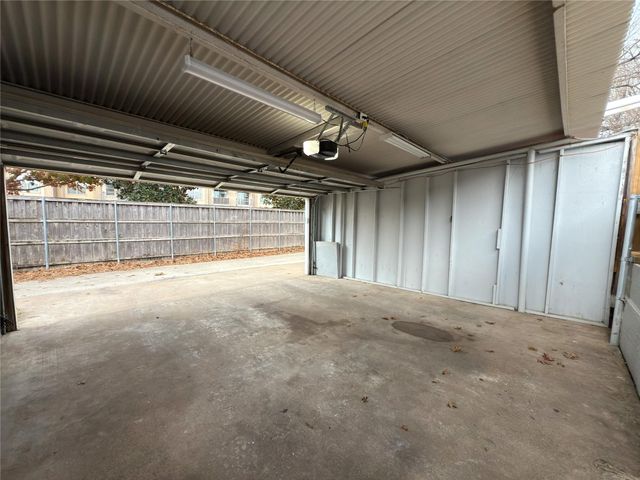 7528 Thistle Lane, Dallas, TX 75240