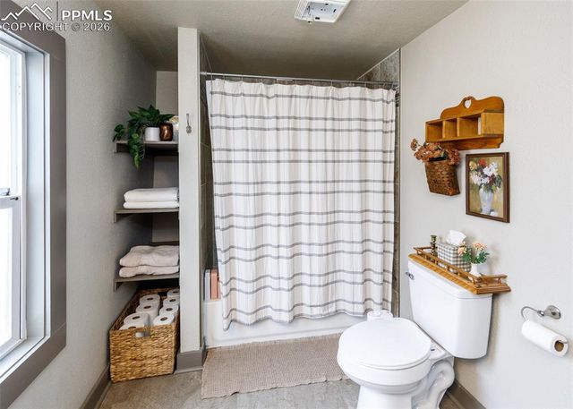 410 W 13th Street, Pueblo, CO 81003