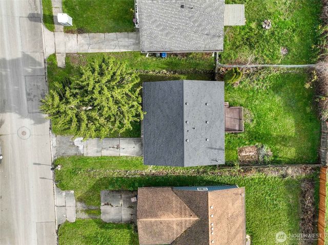 2022 E 36th Street, Tacoma, WA 98404