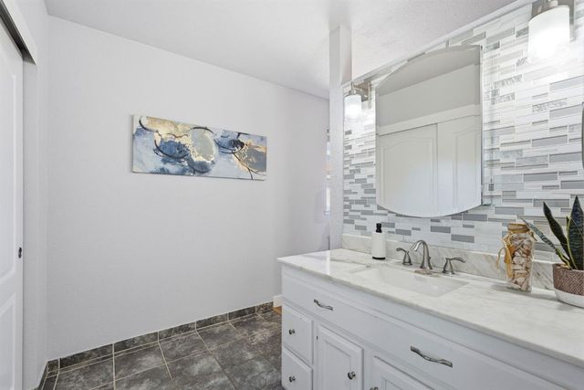 7025 Checkerbloom Way, Citrus Heights, CA 95610