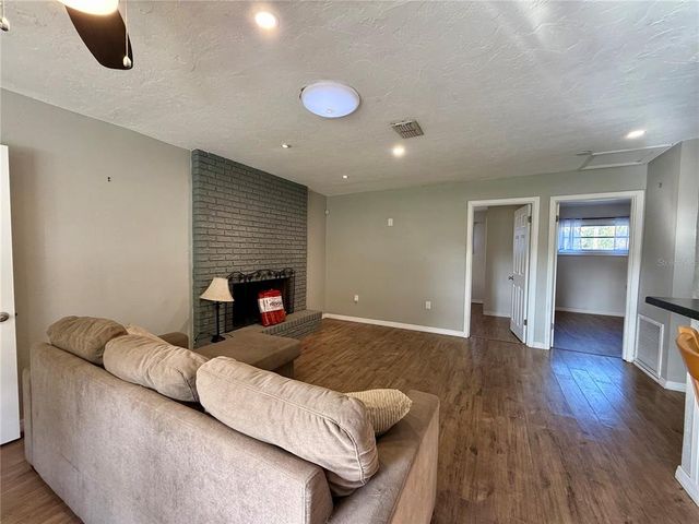 4713 VINSON WAY, Sarasota, FL 34232