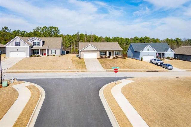 8818 St Andrews Parkway, Winston, GA 30187