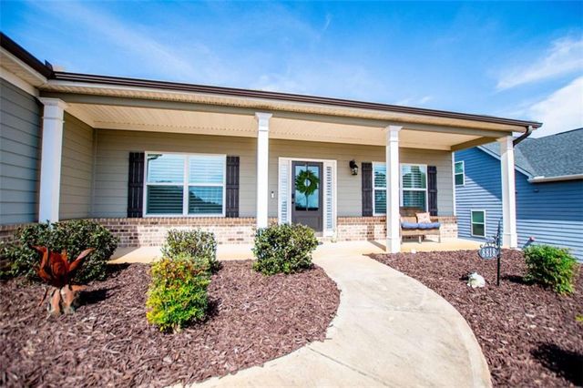 8818 St Andrews Parkway, Winston, GA 30187