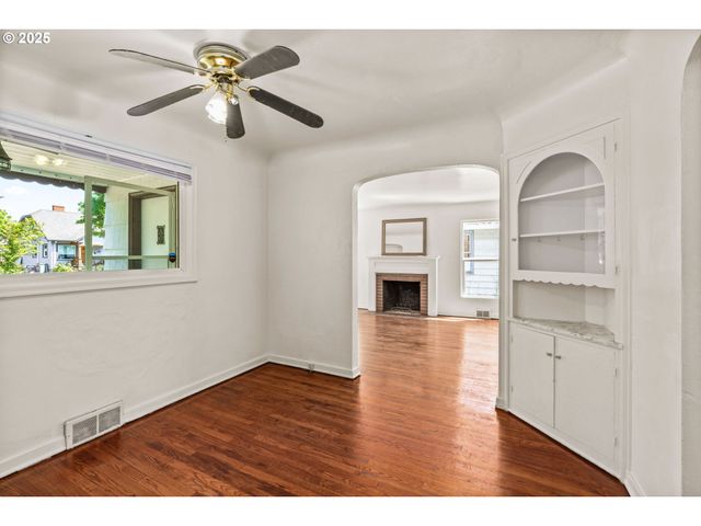 1412 JEFFERSON St, Eugene, OR 97402