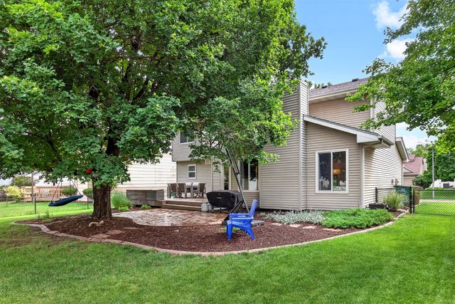1208 63rd Street, West Des Moines, IA 50266