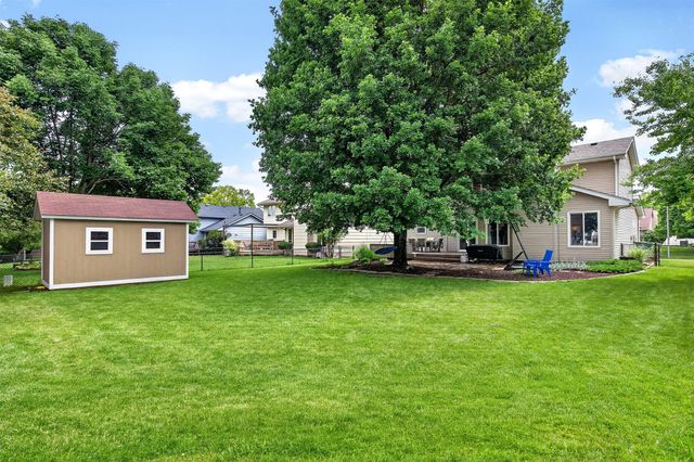 1208 63rd Street, West Des Moines, IA 50266