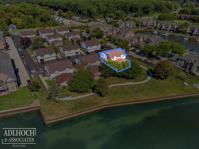 34764 E Lake Drive, Harrison Twp, MI 48045