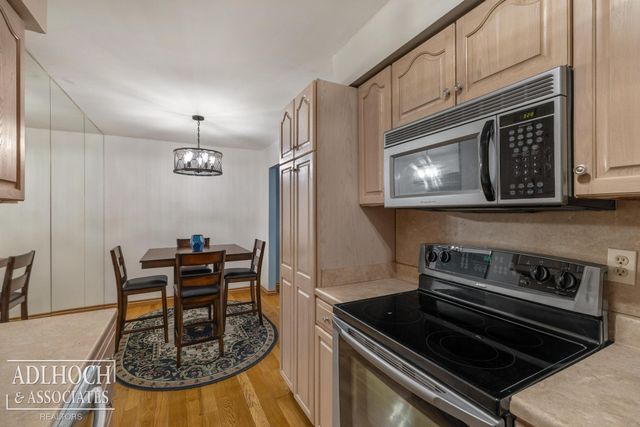 34764 E Lake Drive, Harrison Twp, MI 48045