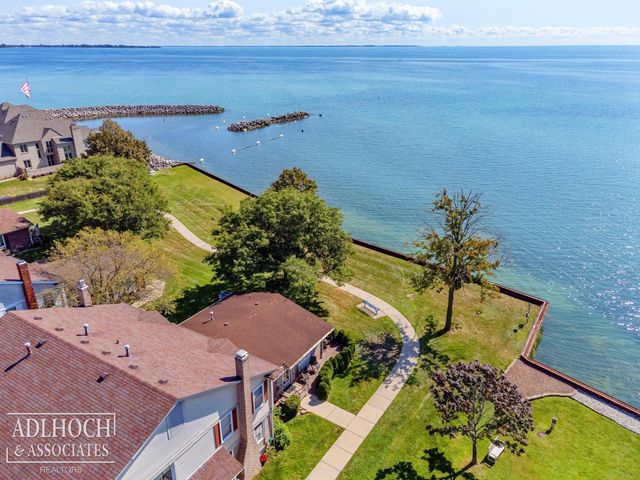 34764 E Lake Drive, Harrison Twp, MI 48045