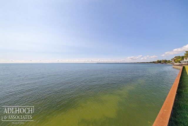 34764 E Lake Drive, Harrison Twp, MI 48045