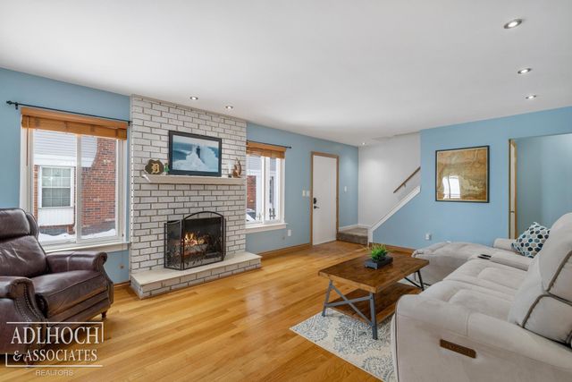 34764 E Lake Drive, Harrison Twp, MI 48045