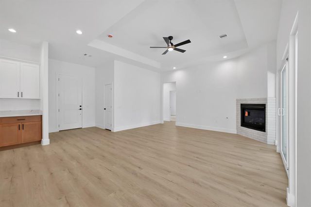 3302 Shadowcrest Lane, The Woodlands, TX 77380