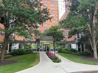4950 N Marine Drive 1505, Chicago, IL 60640