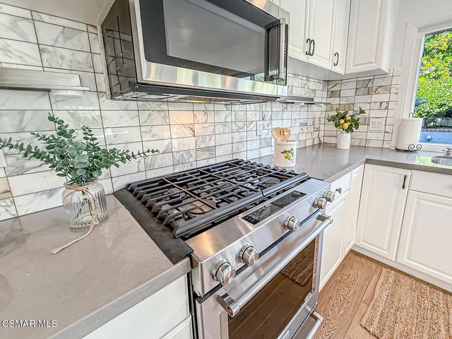 1915 Woodside Drive, Thousand Oaks, CA 91362