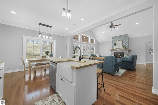 9339 E Summerfield Drive, Traverse City, MI 49684