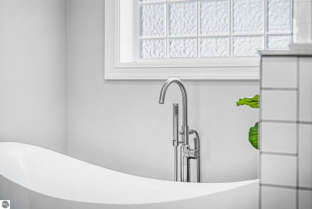 9339 E Summerfield Drive, Traverse City, MI 49684