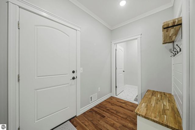 9339 E Summerfield Drive, Traverse City, MI 49684