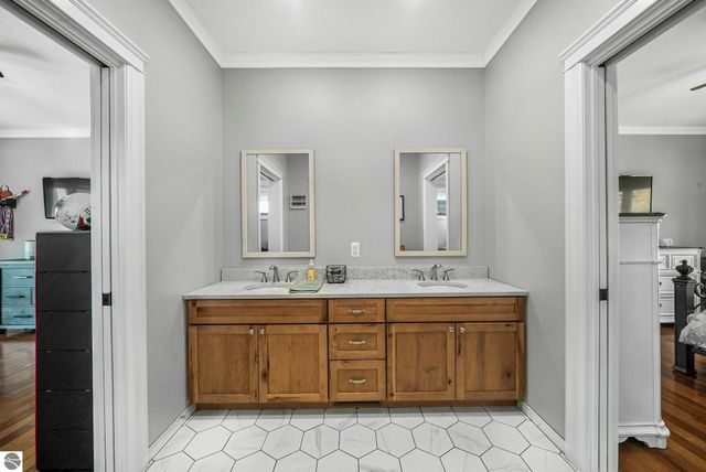 9339 E Summerfield Drive, Traverse City, MI 49684