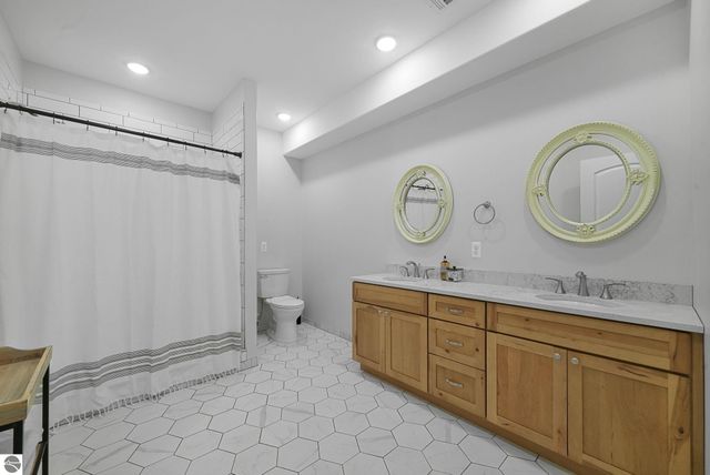 9339 E Summerfield Drive, Traverse City, MI 49684