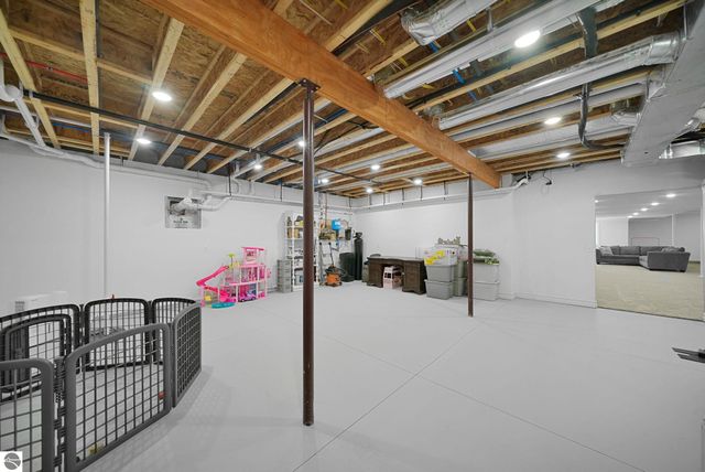 9339 E Summerfield Drive, Traverse City, MI 49684