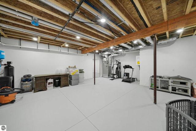 9339 E Summerfield Drive, Traverse City, MI 49684