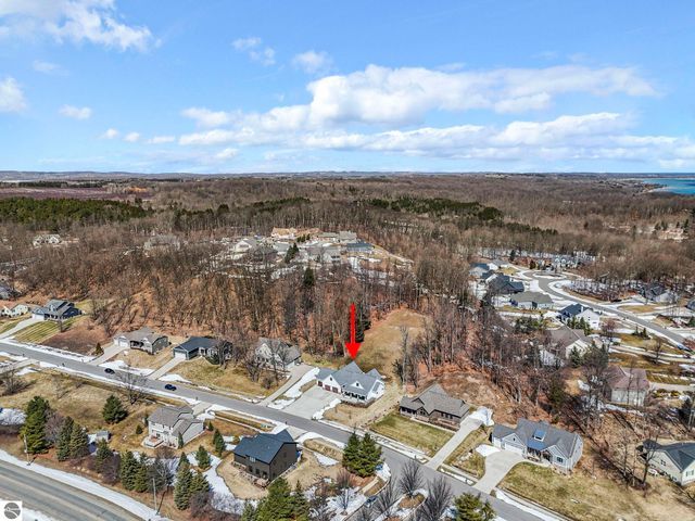 9339 E Summerfield Drive, Traverse City, MI 49684