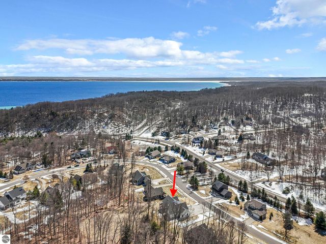 9339 E Summerfield Drive, Traverse City, MI 49684