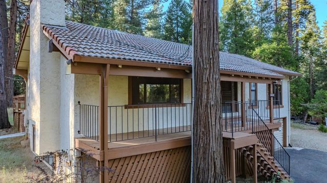 18020 N Mace Dr, Pioneer, CA 95666